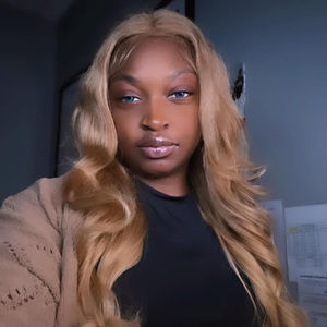 Meet your Posher, Marquita